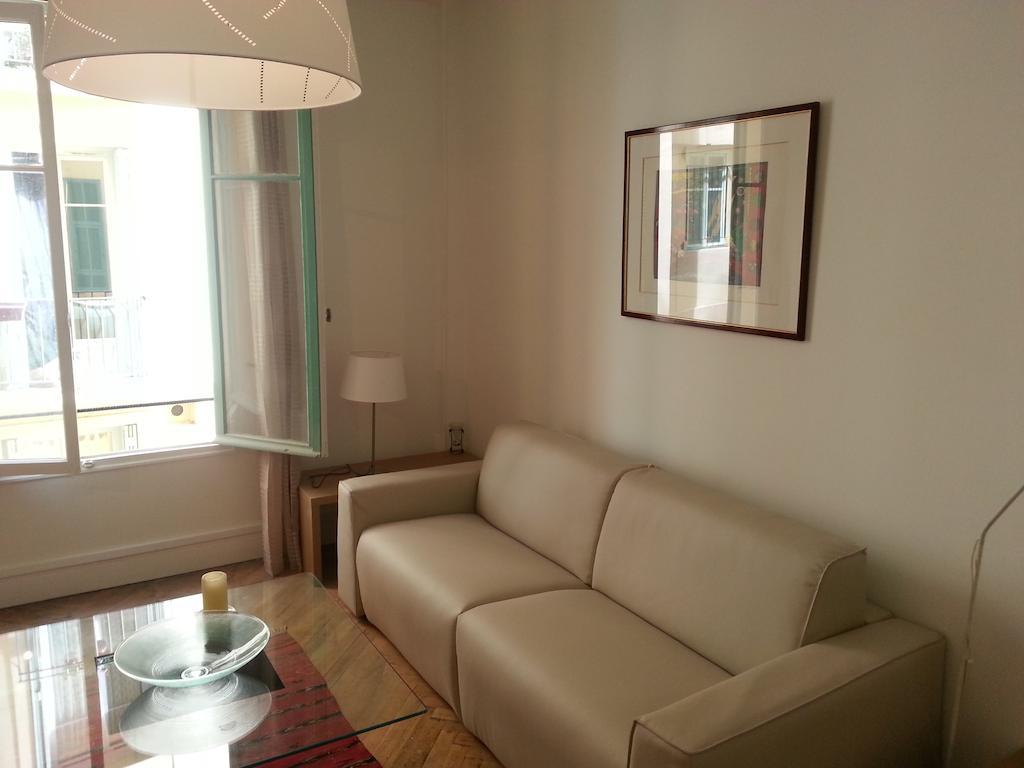 Charme Italien Five Stars Holiday House Νίκαια Δωμάτιο φωτογραφία